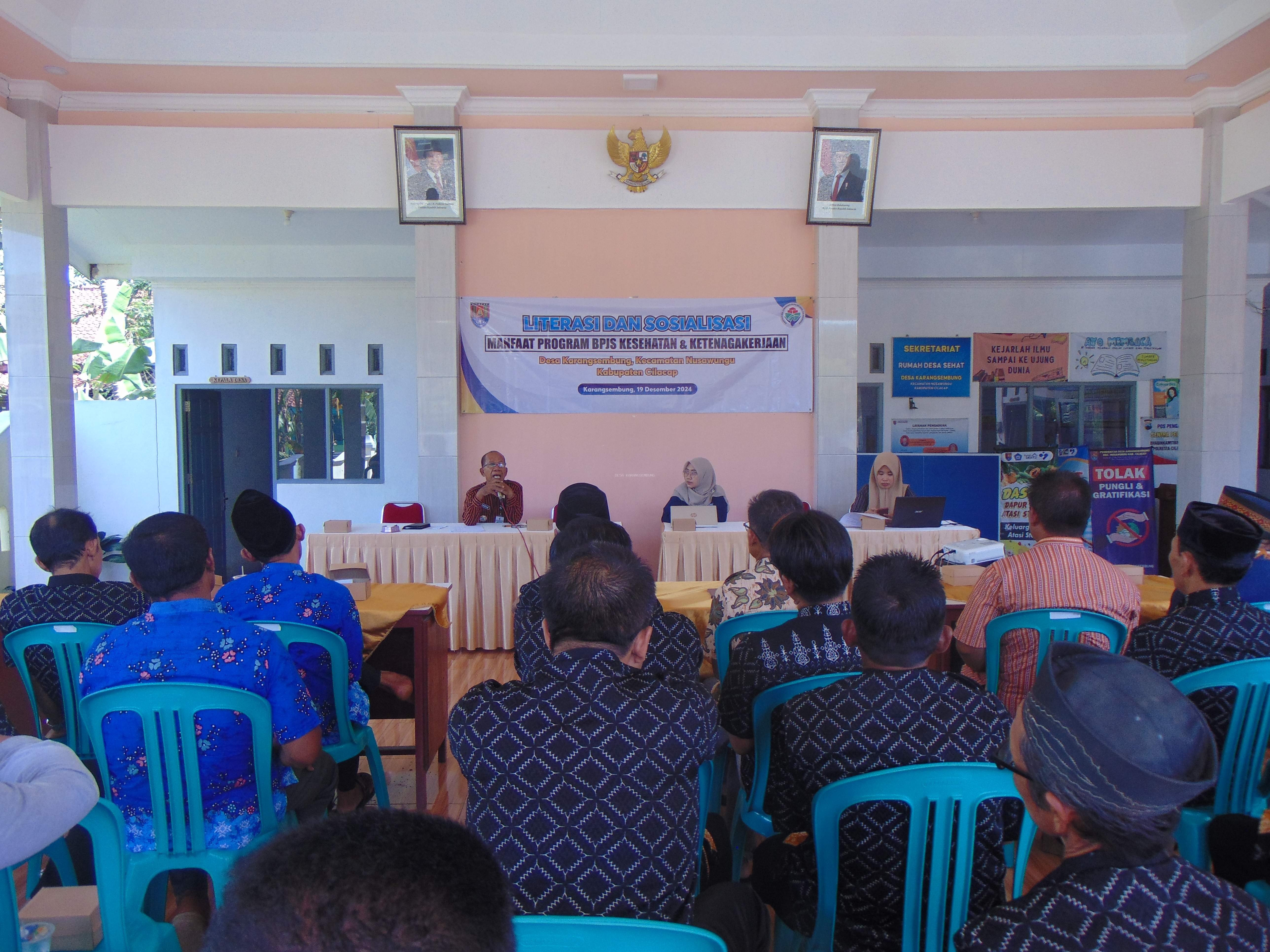 Sosialisasi dan Literasi BPJS Kesehatan dan Ketenagakerjaan Desa Karangsembung